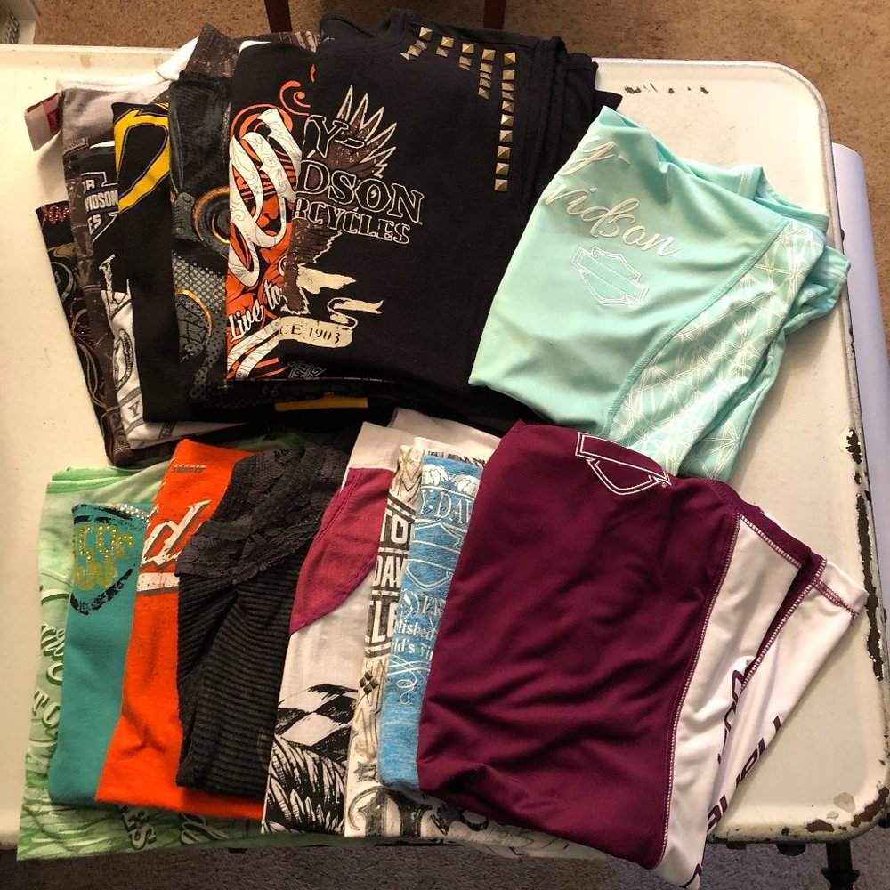 Harley-Davidson sleeveless shirts - 16 of them